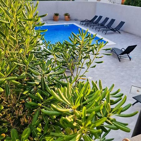 Villa Poseidon Novalja Exterior foto