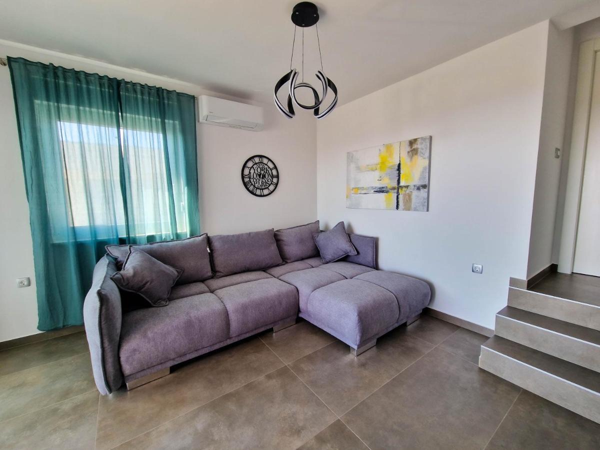 Villa Poseidon Novalja Exterior foto